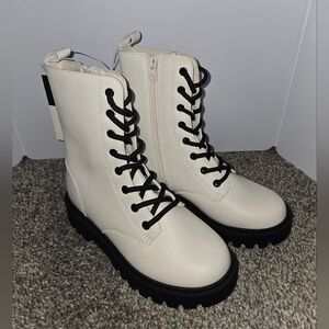Ivory Combat Boots with Black Laces, & Zip-Up, Girls Size 1, New with Tags